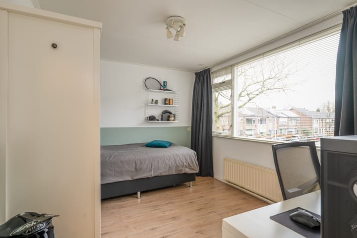 Foto 23 van Anjerlaan 10