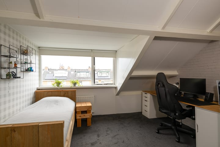 Foto 25 van Anjerlaan 10