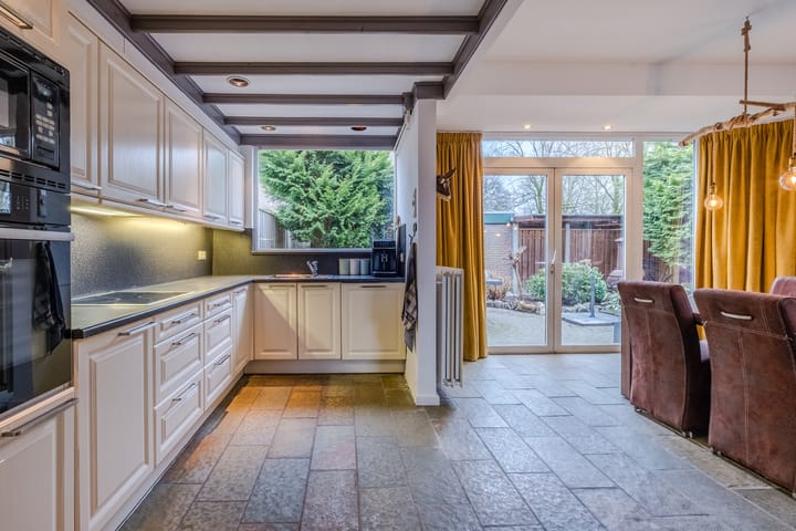 Foto 12 van Wingerd 1