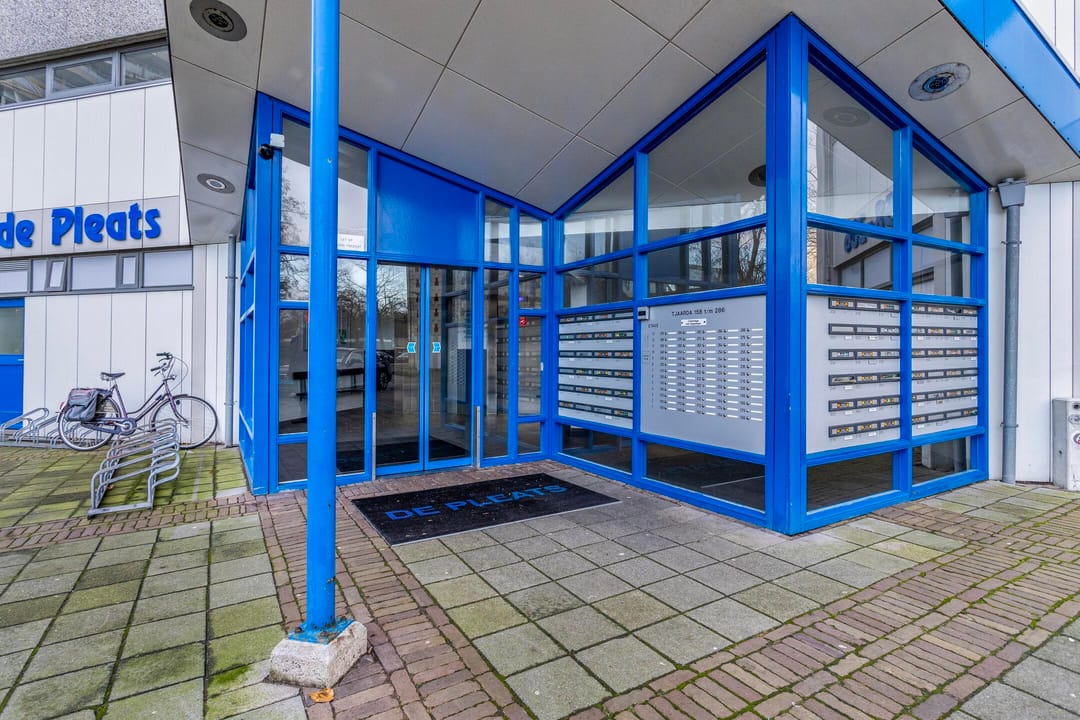 Photo 7 of Tjaarda 214