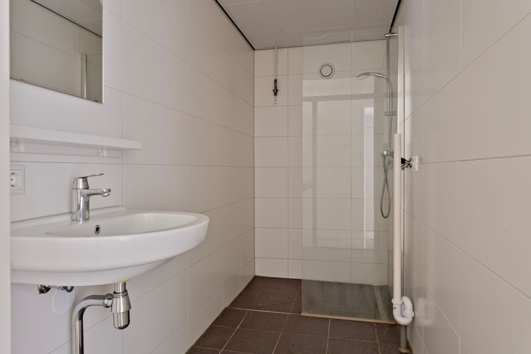 Photo 26 of Tjaarda 214