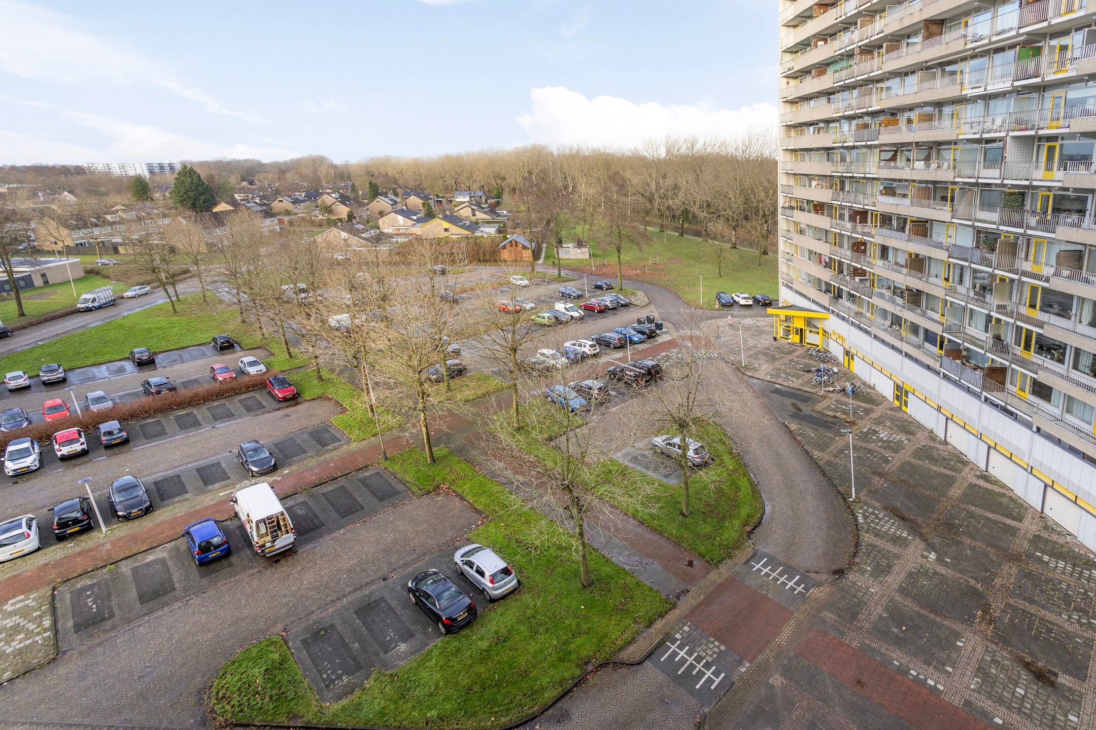 Photo 33 of Tjaarda 214