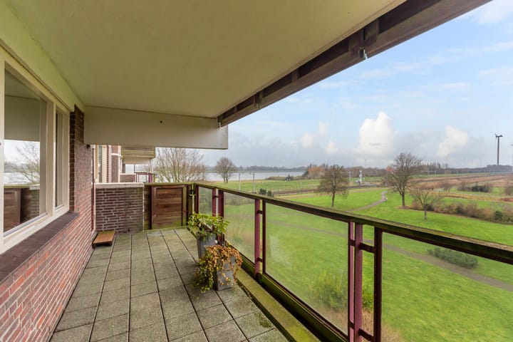 Foto 23 van Dr. Albert Schweitzerdreef 253