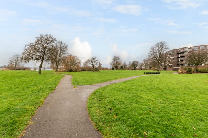 Foto 37 van Dr. Albert Schweitzerdreef 253