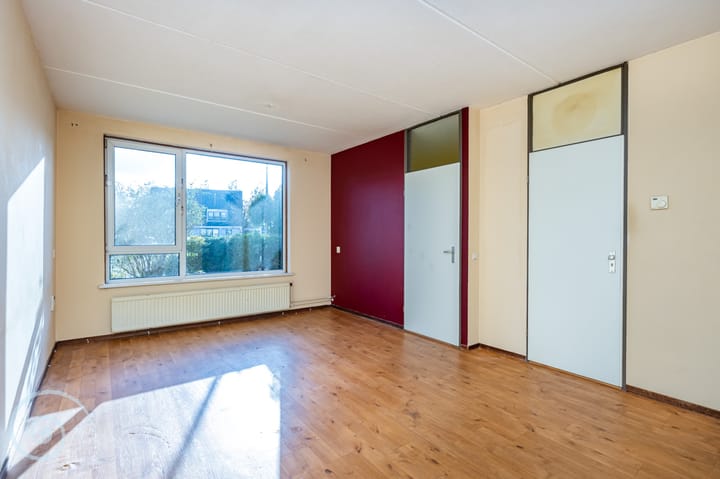 Photo 8 of Koningin Julianastraat 25