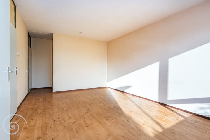 Photo 9 of Koningin Julianastraat 25