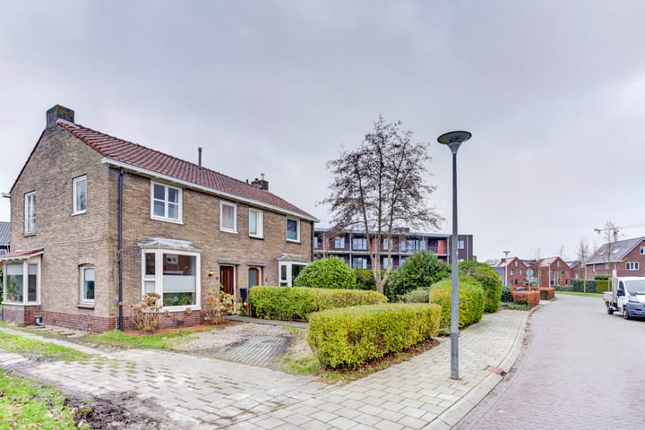 Foto 2 van Ruysdaelstraat 4