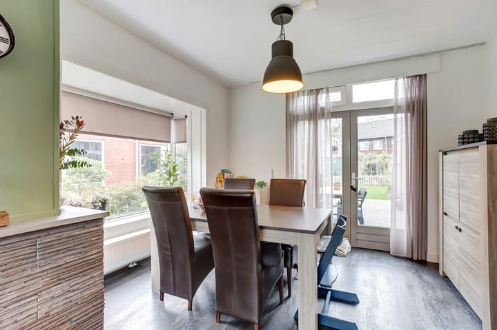 Foto 8 van Ruysdaelstraat 4