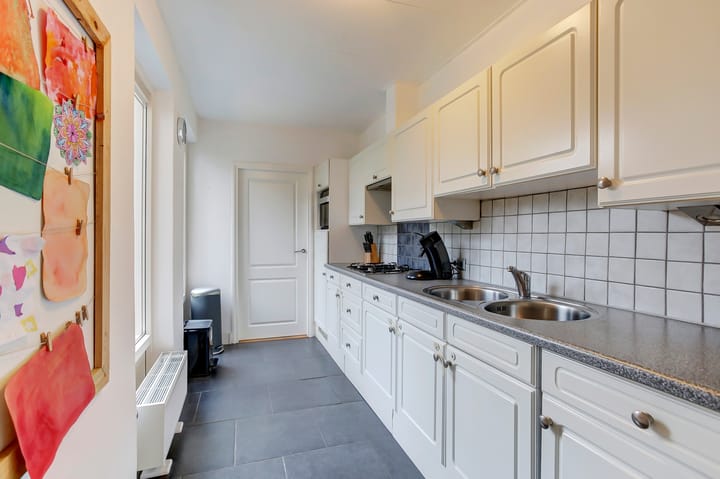 Foto 10 van Ruysdaelstraat 4