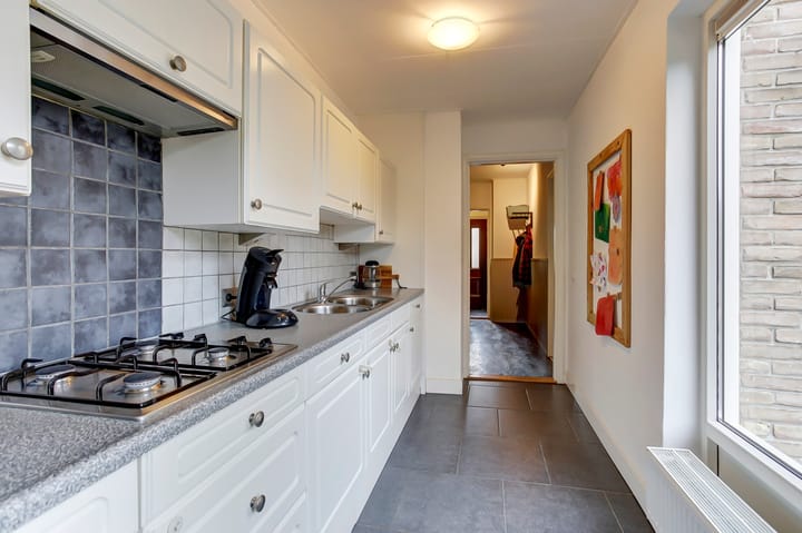 Foto 11 van Ruysdaelstraat 4