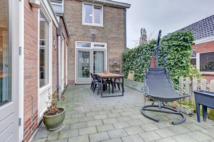 Foto 27 van Ruysdaelstraat 4