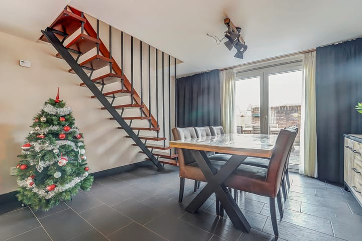 Photo 6 of Raadhuisstraat 63