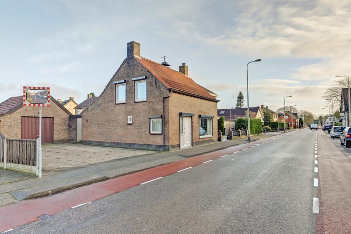 Photo 37 of Raadhuisstraat 63