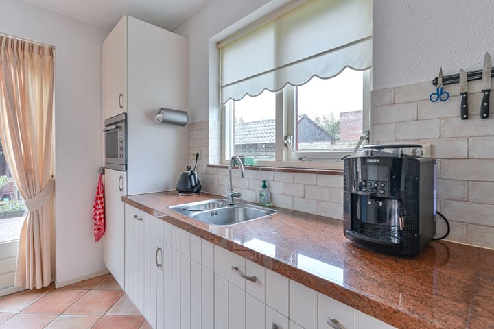 Foto 24 van Eekhoflaan 14