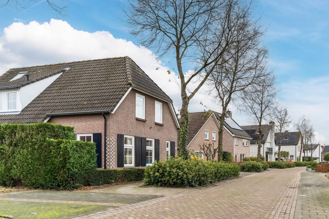 Photo 7 of Hooiakker 1