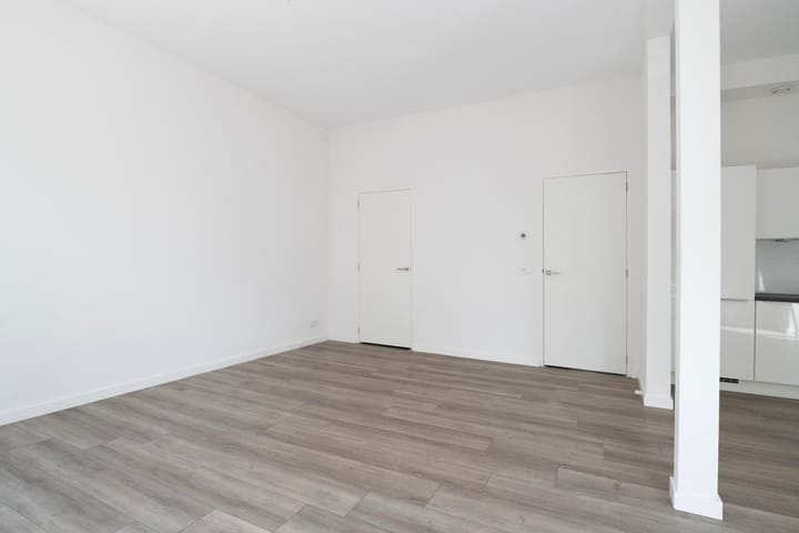 Foto 9 van Mathenesserlaan 181-E