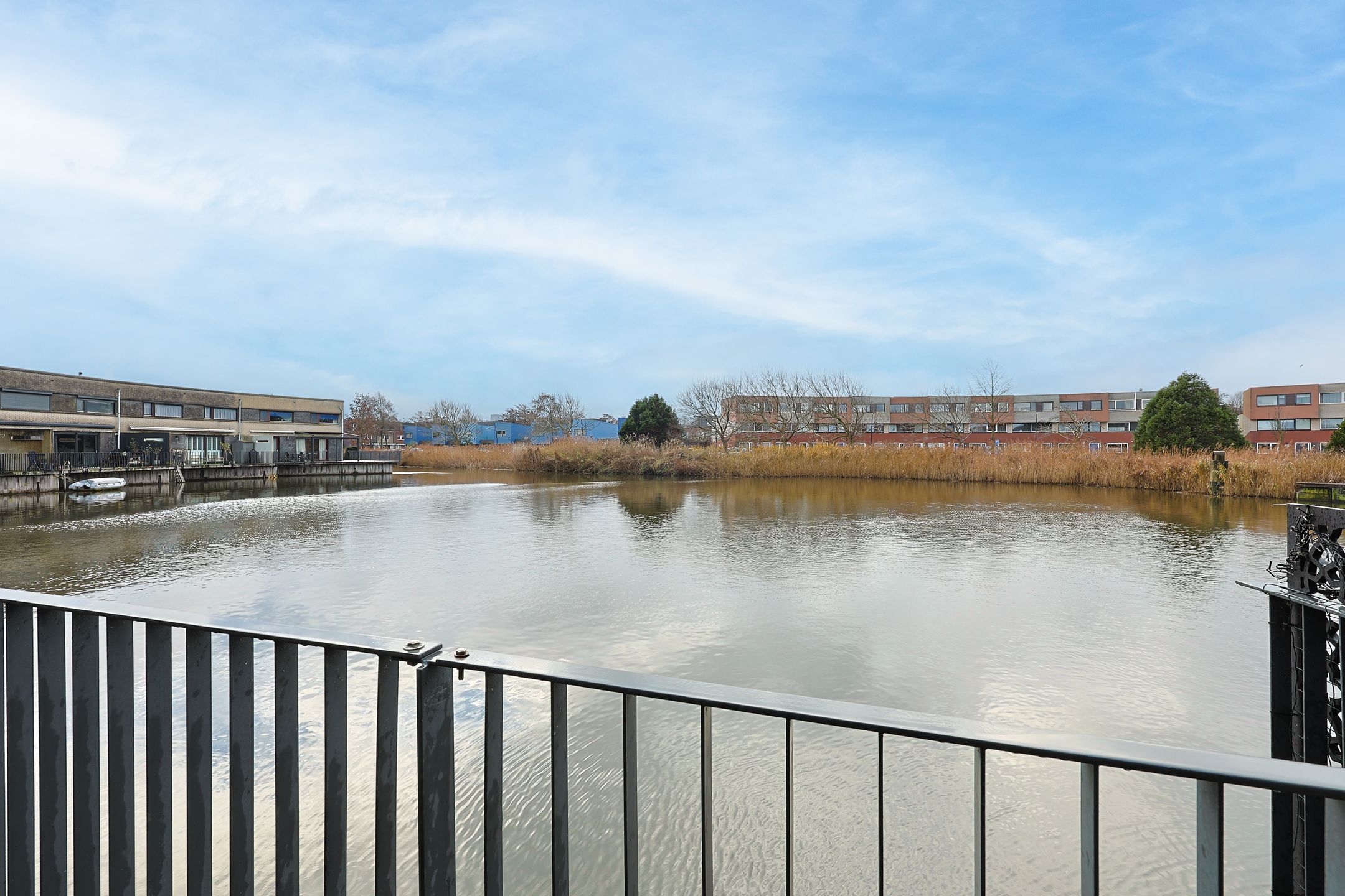 Photo 3 of Blauwe Ring 97