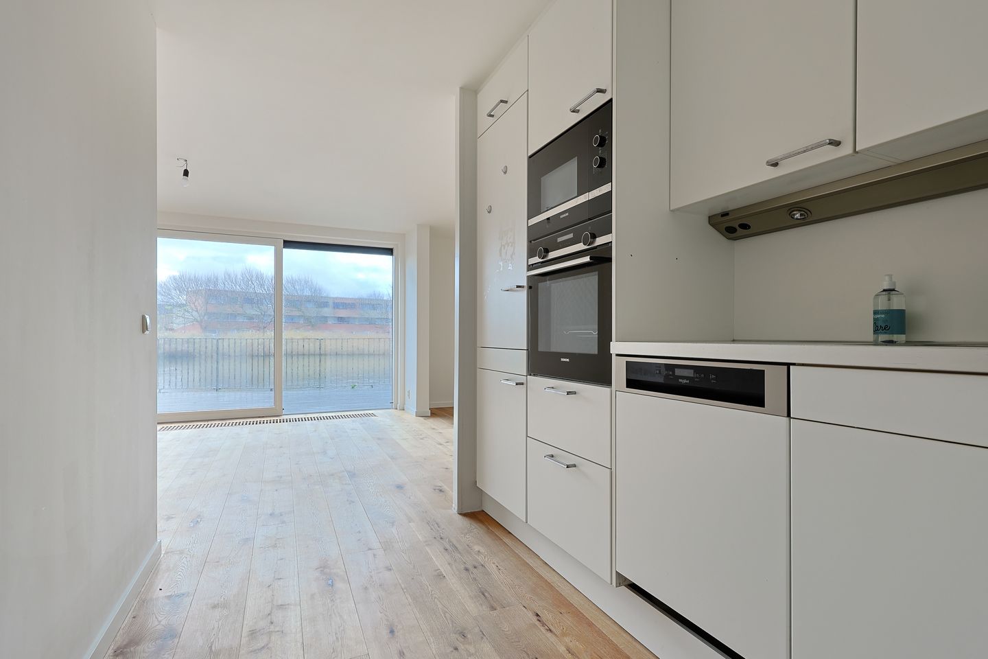 Photo 14 of Blauwe Ring 97