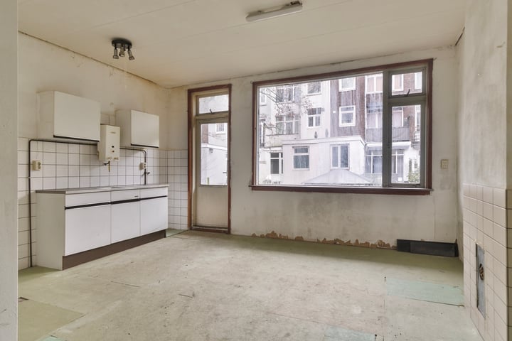 Bekijk foto 9 van Voltastraat 29-B