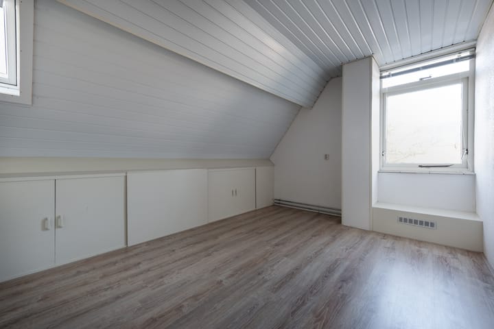 Foto 37 van Rein de Jongstraat 15