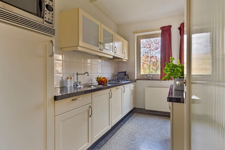 Foto 8 van Hengstdalseweg 105