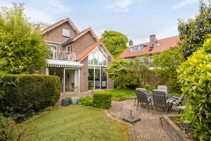 Foto 6 van Robert Kochlaan 4