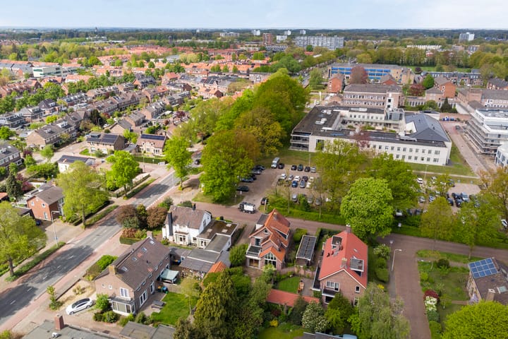 Foto 40 van Robert Kochlaan 4