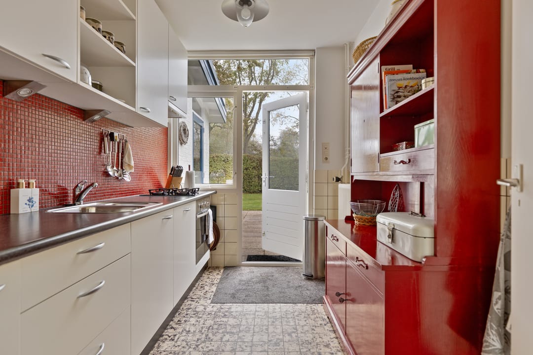 Photo 16 of Begonialaan 12-R