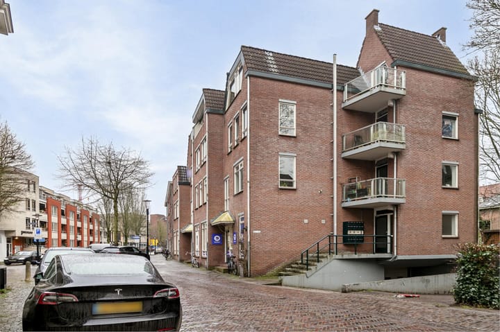 Foto 16 van Geert Grootestraat 32