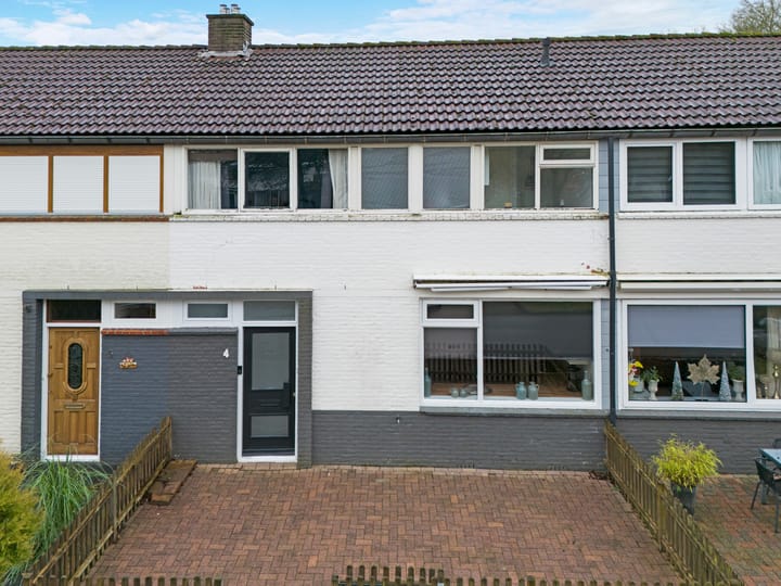 Foto 2 van Weegbree 4