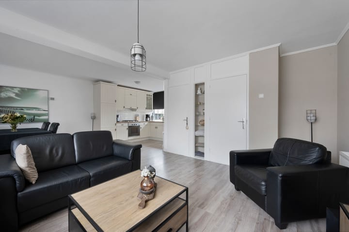 Foto 5 van Weegbree 4