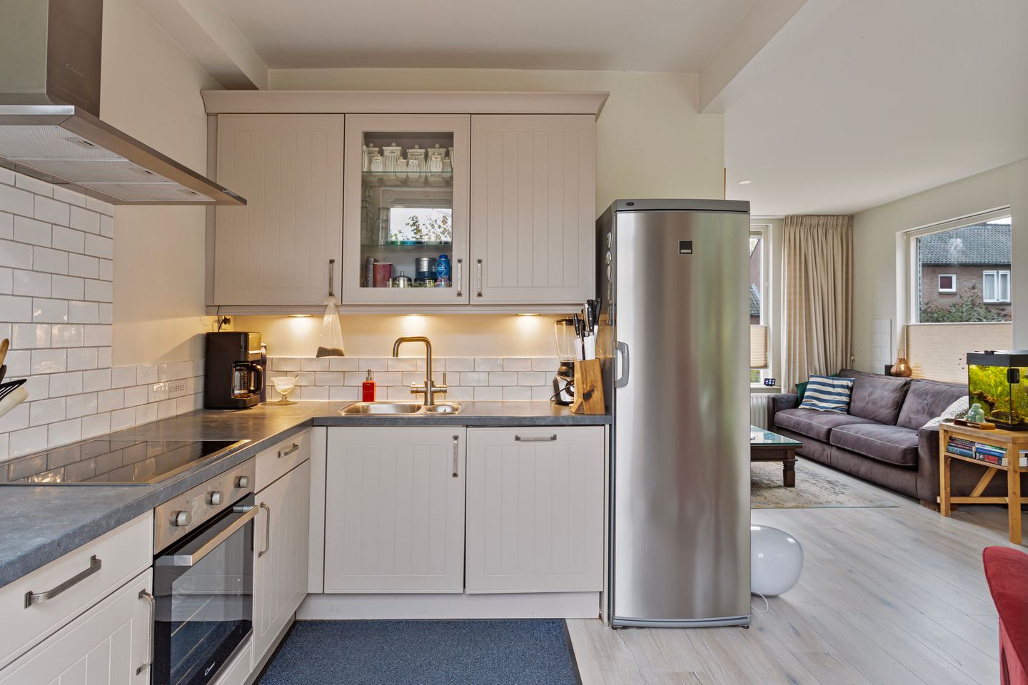 Foto 10 van Glimwormstraat 8