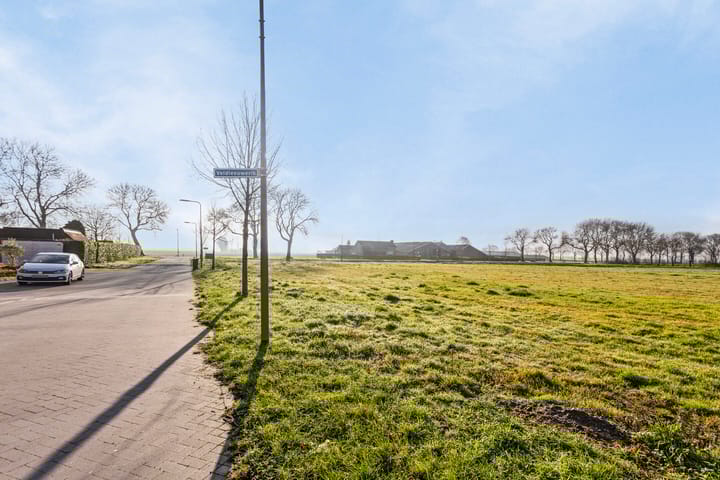 Foto 34 van Veldleeuwerik 16