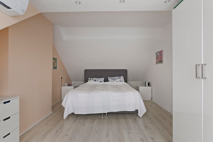 Foto 24 van van Woudeweg 26