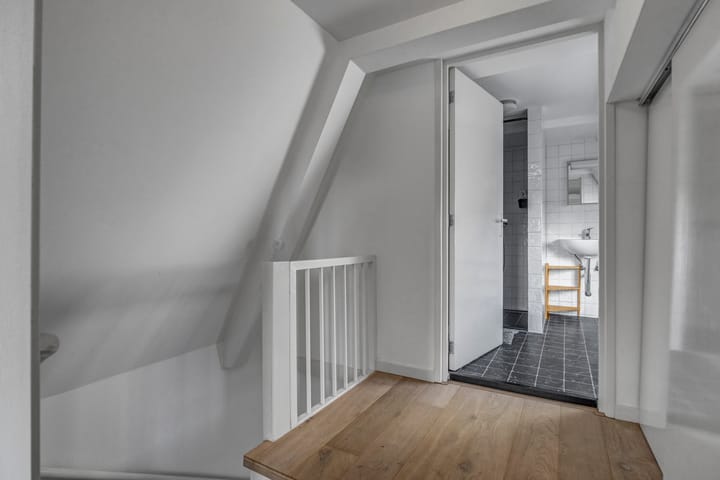 Photo 18 of Landbouwstraat 1-A