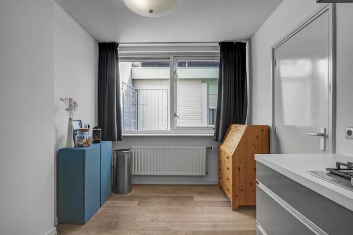 Photo 8 of Landbouwstraat 1-A