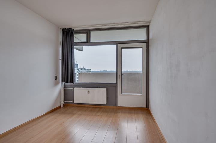 Photo 25 of Jan Vermeerstraat 451