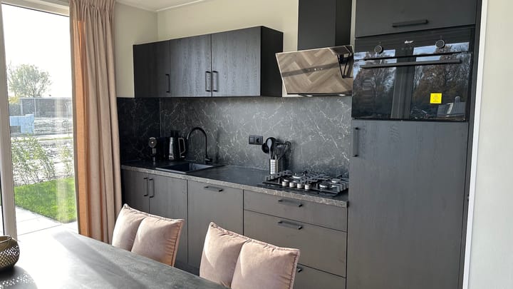 Photo 14 of Hogebrugweg 11