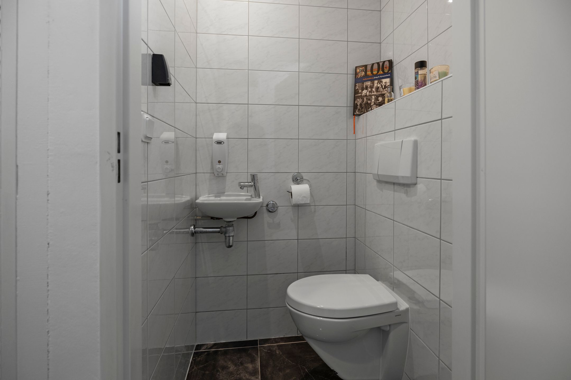 Foto 3 van Kruiszwin 1152