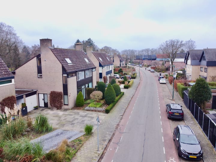 Foto 8 van Beneluxlaan 32