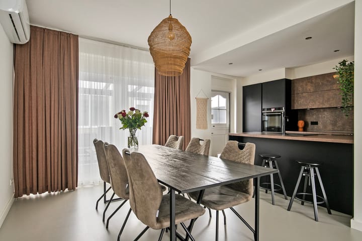 Photo 7 of Parmentierstraat 10