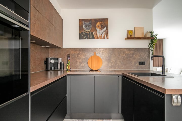 Photo 8 of Parmentierstraat 10