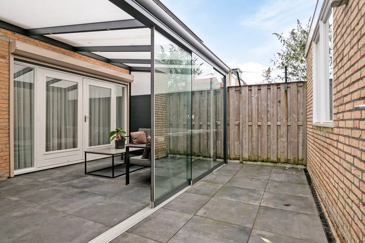 Photo 26 of Parmentierstraat 10