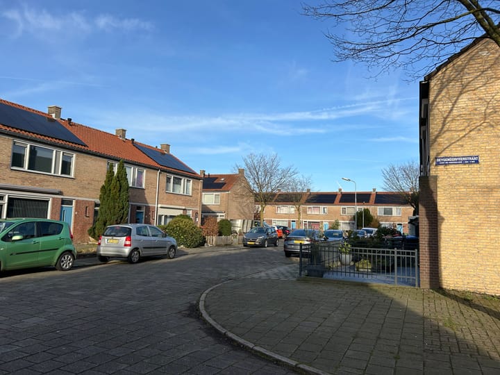 Photo 32 of Parmentierstraat 10