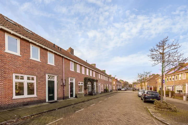 Photo 30 of Zilvergeldstraat 46