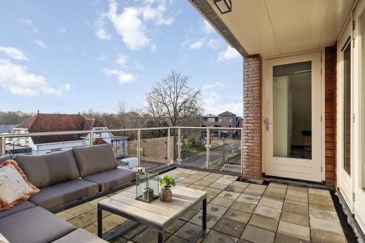 Photo 6 of Sint Servatiusstraat 64