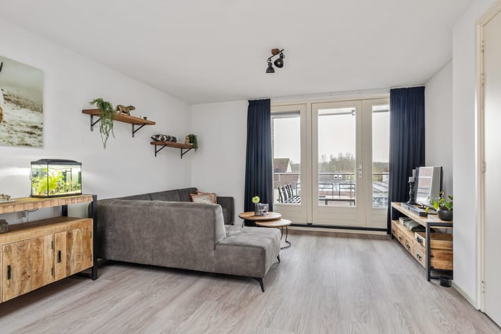 Photo 19 of Sint Servatiusstraat 64