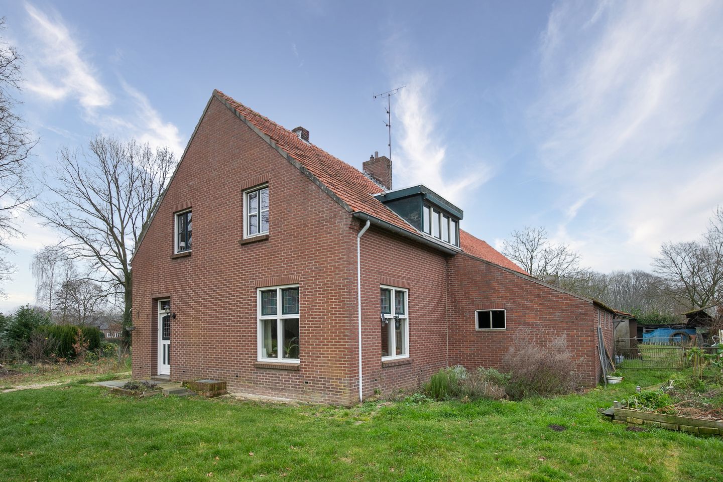 Photo 5 of Paarloweg 8