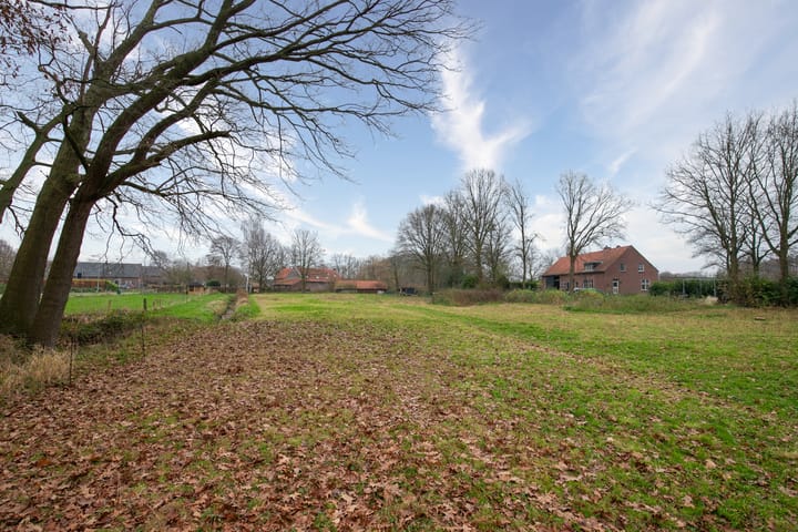 Foto 29 van Paarloweg 8