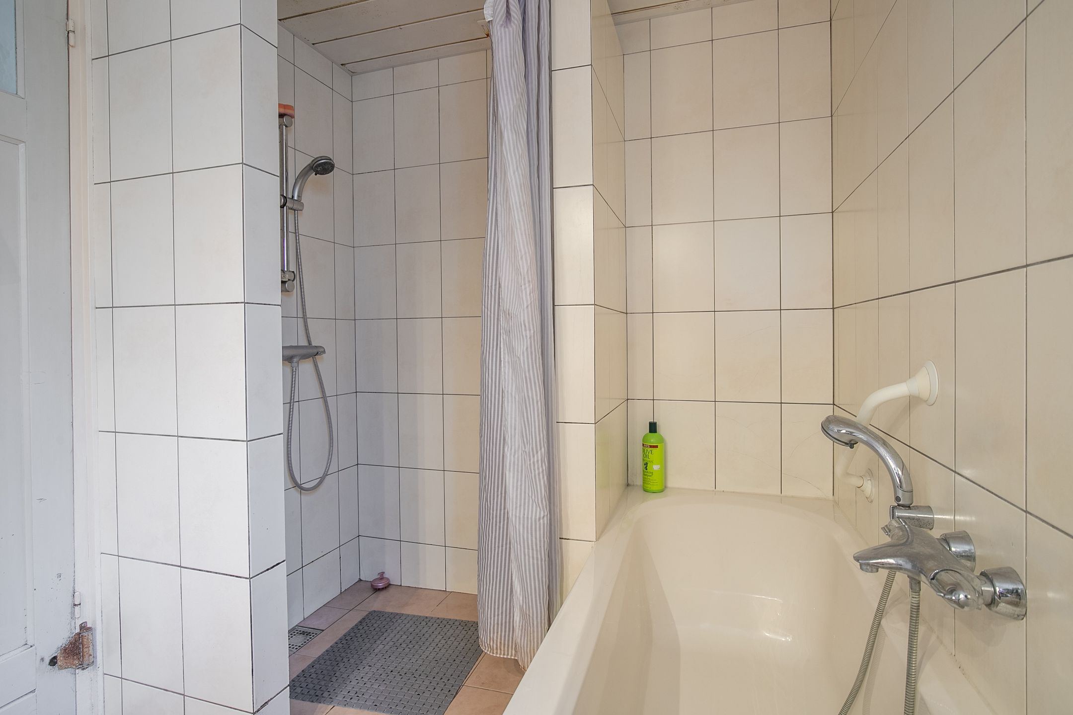 Foto 12 van Paarloweg 15